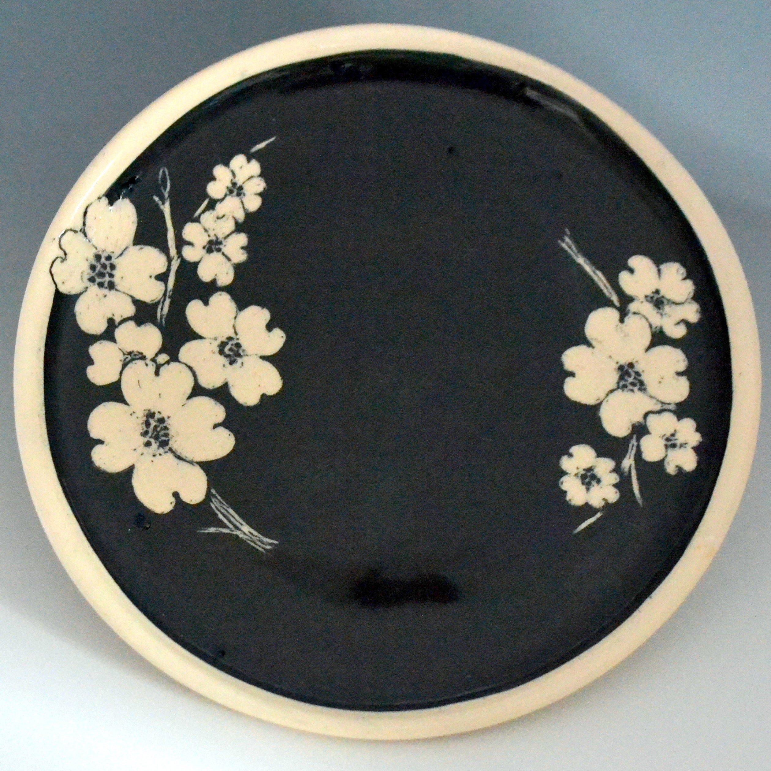 Plate, Salad size, Sgraffito or Mishima